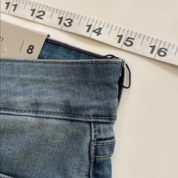 NYDJ Women's Dayla Wide Cuff Capri Jeans - Picture 8 of 12